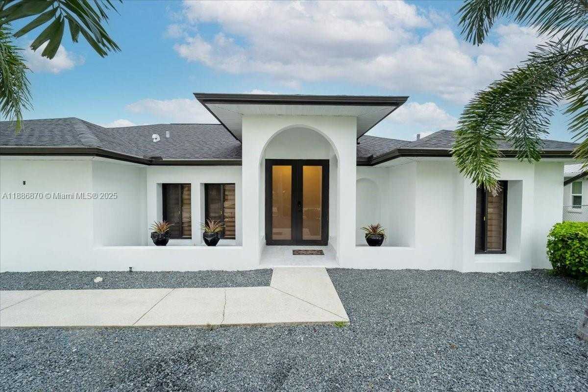 Small Image of 3728 SOUTH EAST 18TH AVE, Other City - In The State Of Florida Number 7