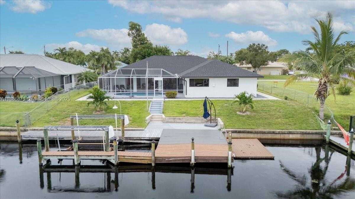 Small Image of 3728 SOUTH EAST 18TH AVE, Other City - In The State Of Florida Number 74