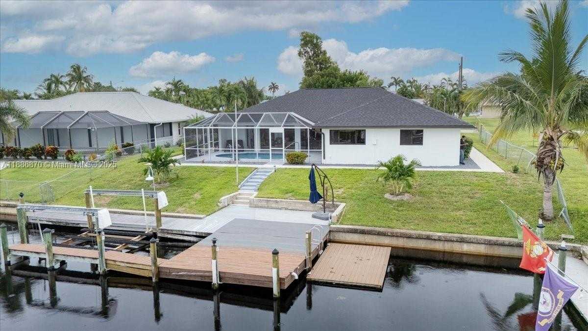 Small Image of 3728 SOUTH EAST 18TH AVE, Other City - In The State Of Florida Number 75