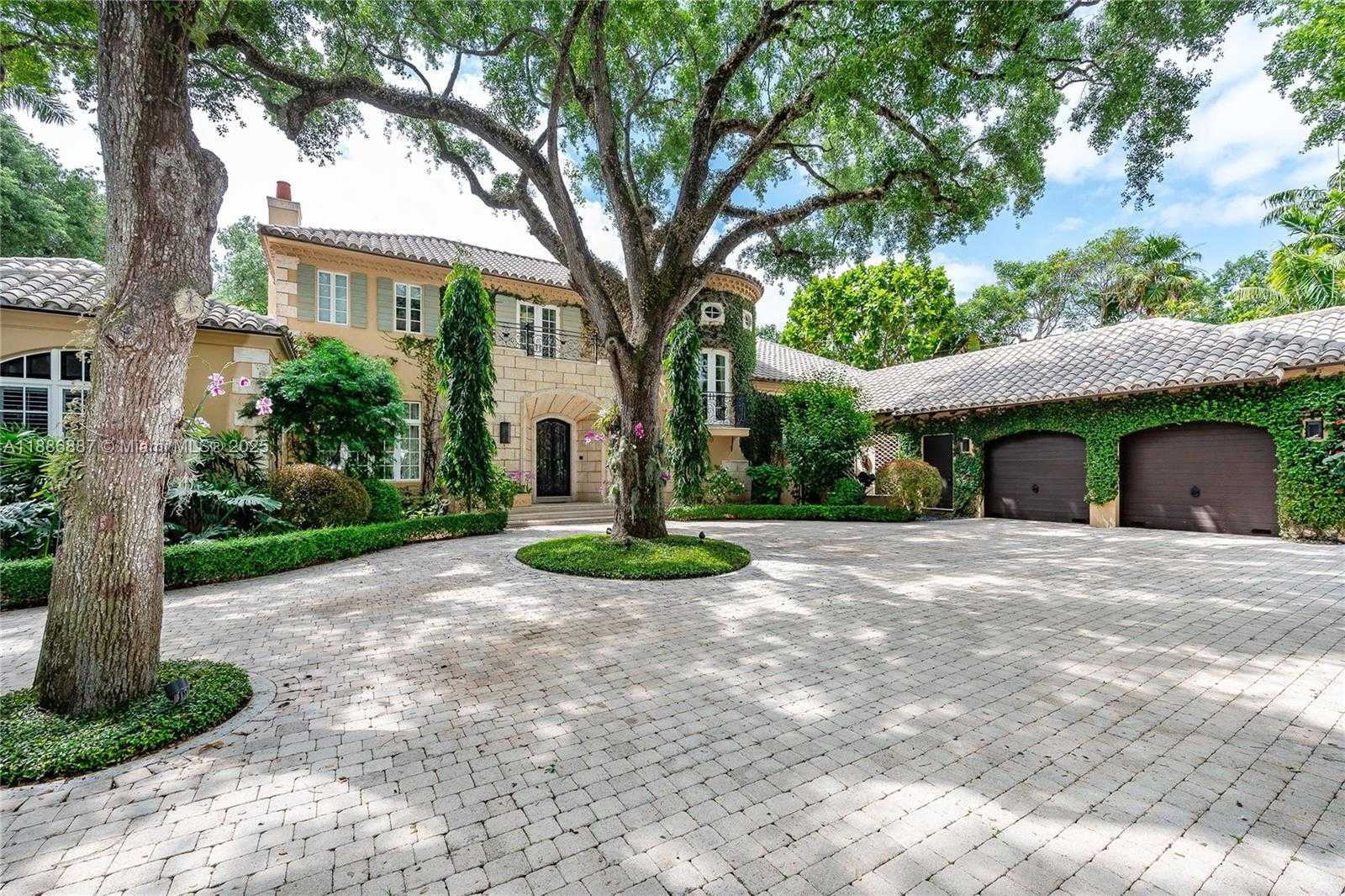 Small Image of 4790 SOUTH WEST 78TH ST, Miami Number 4