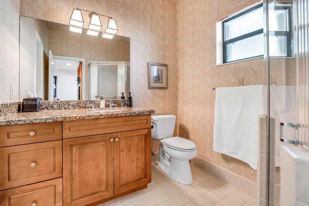 Small Image of 18112 NORTH WEST 15TH CT, Pembroke Pines Number 12