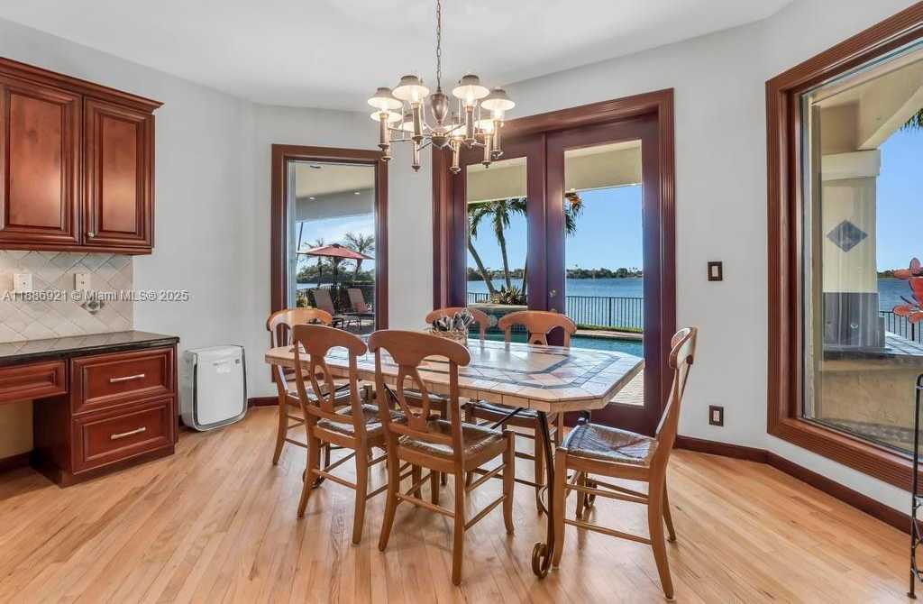 Small Image of 18112 NORTH WEST 15TH CT, Pembroke Pines Number 17