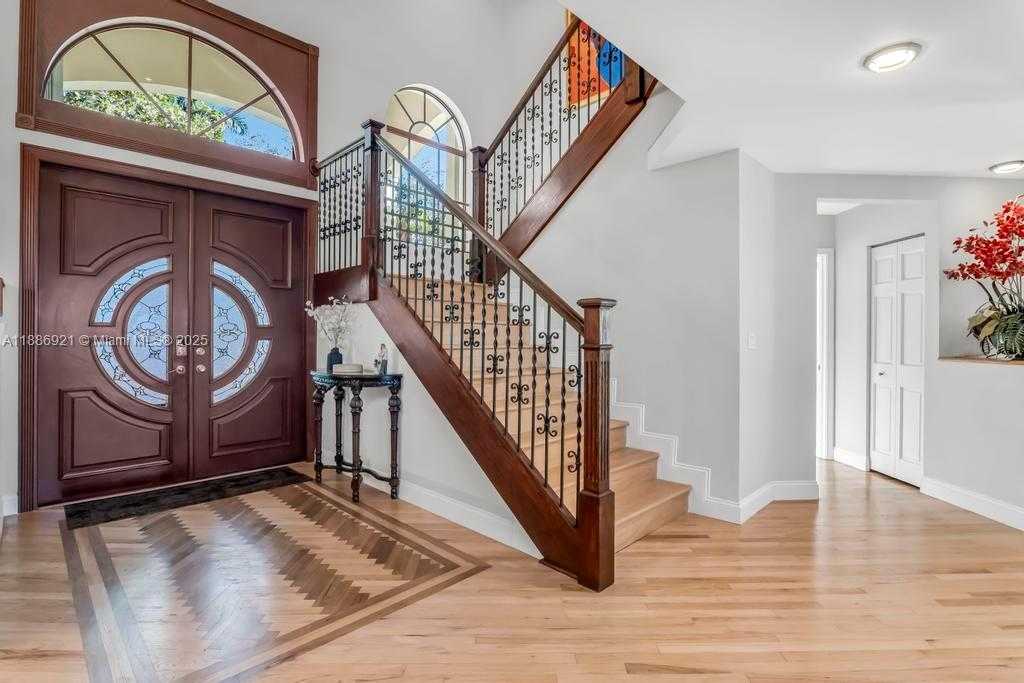 Small Image of 18112 NORTH WEST 15TH CT, Pembroke Pines Number 3