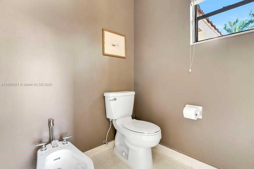 Small Image of 18112 NORTH WEST 15TH CT, Pembroke Pines Number 39