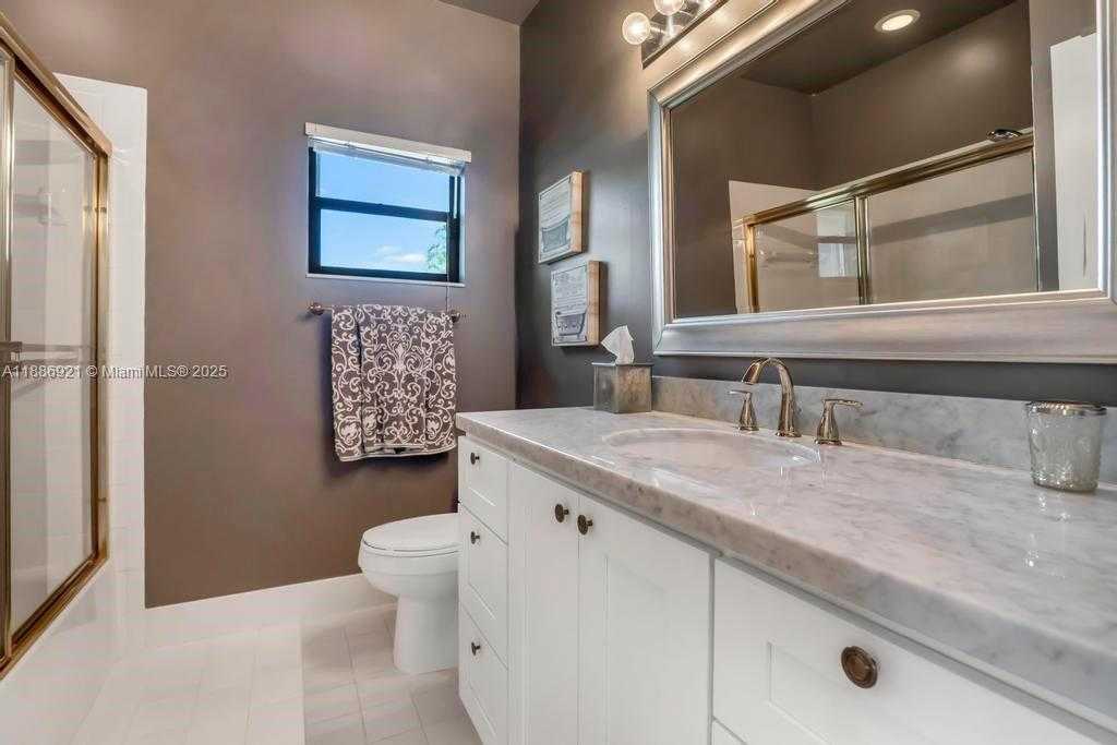 Small Image of 18112 NORTH WEST 15TH CT, Pembroke Pines Number 44