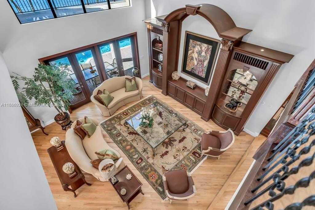 Small Image of 18112 NORTH WEST 15TH CT, Pembroke Pines Number 54