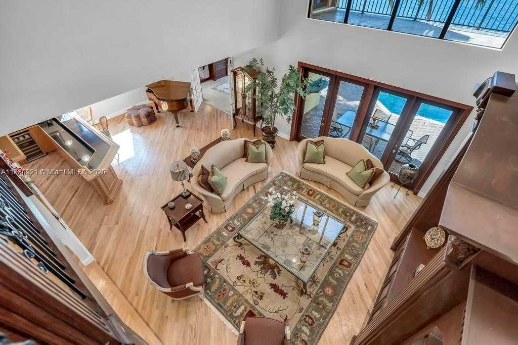 Small Image of 18112 NORTH WEST 15TH CT, Pembroke Pines Number 55