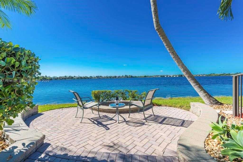 Small Image of 18112 NORTH WEST 15TH CT, Pembroke Pines Number 67