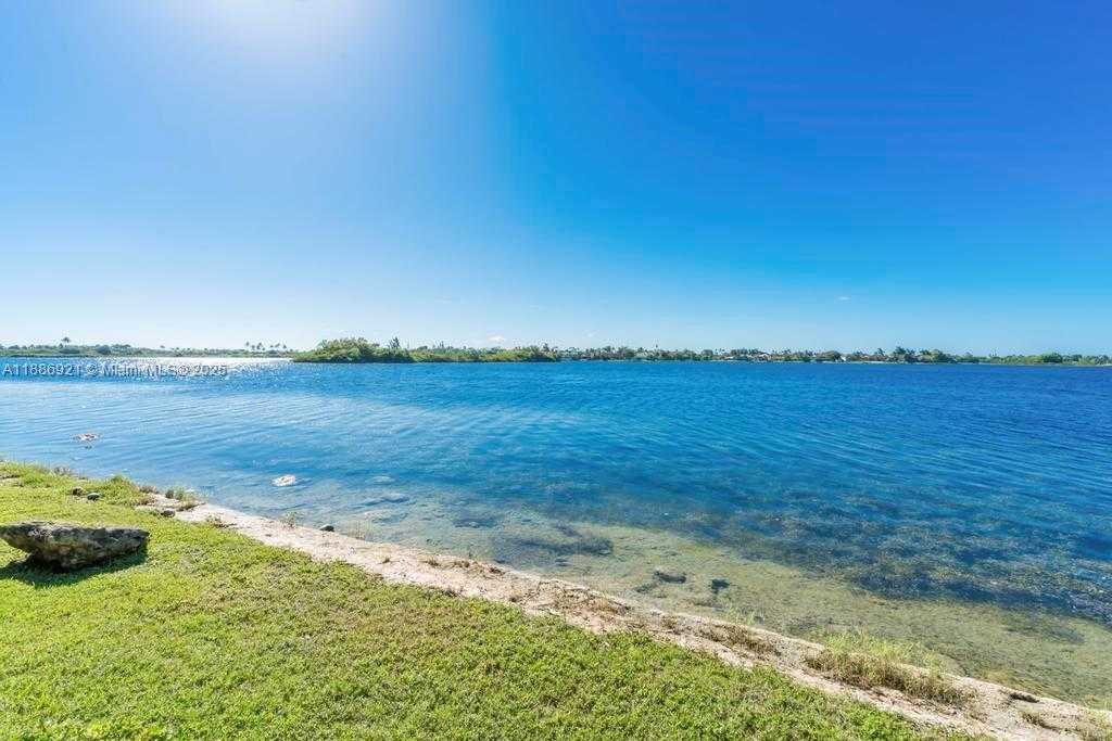 Small Image of 18112 NORTH WEST 15TH CT, Pembroke Pines Number 69