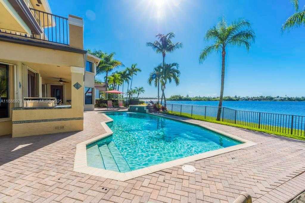 Small Image of 18112 NORTH WEST 15TH CT, Pembroke Pines Number 72