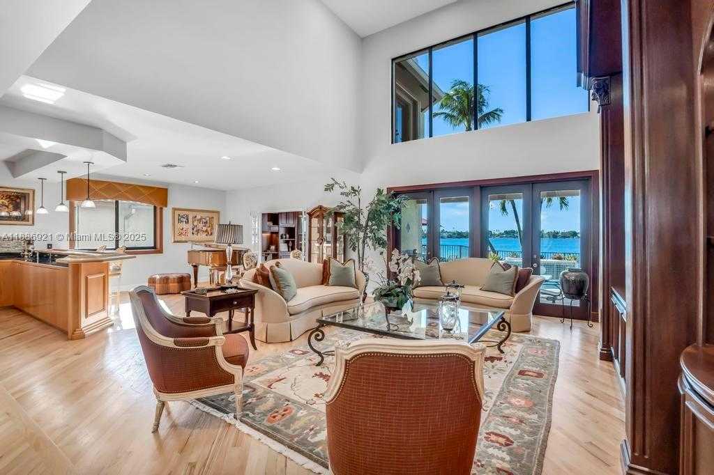 Small Image of 18112 NORTH WEST 15TH CT, Pembroke Pines Number 8