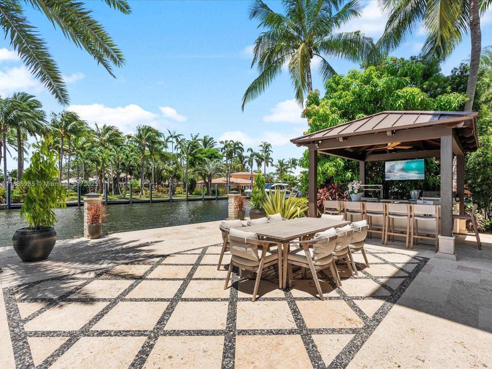 Small Image of 821 SOLAR ISLE DR, Fort Lauderdale Number 13