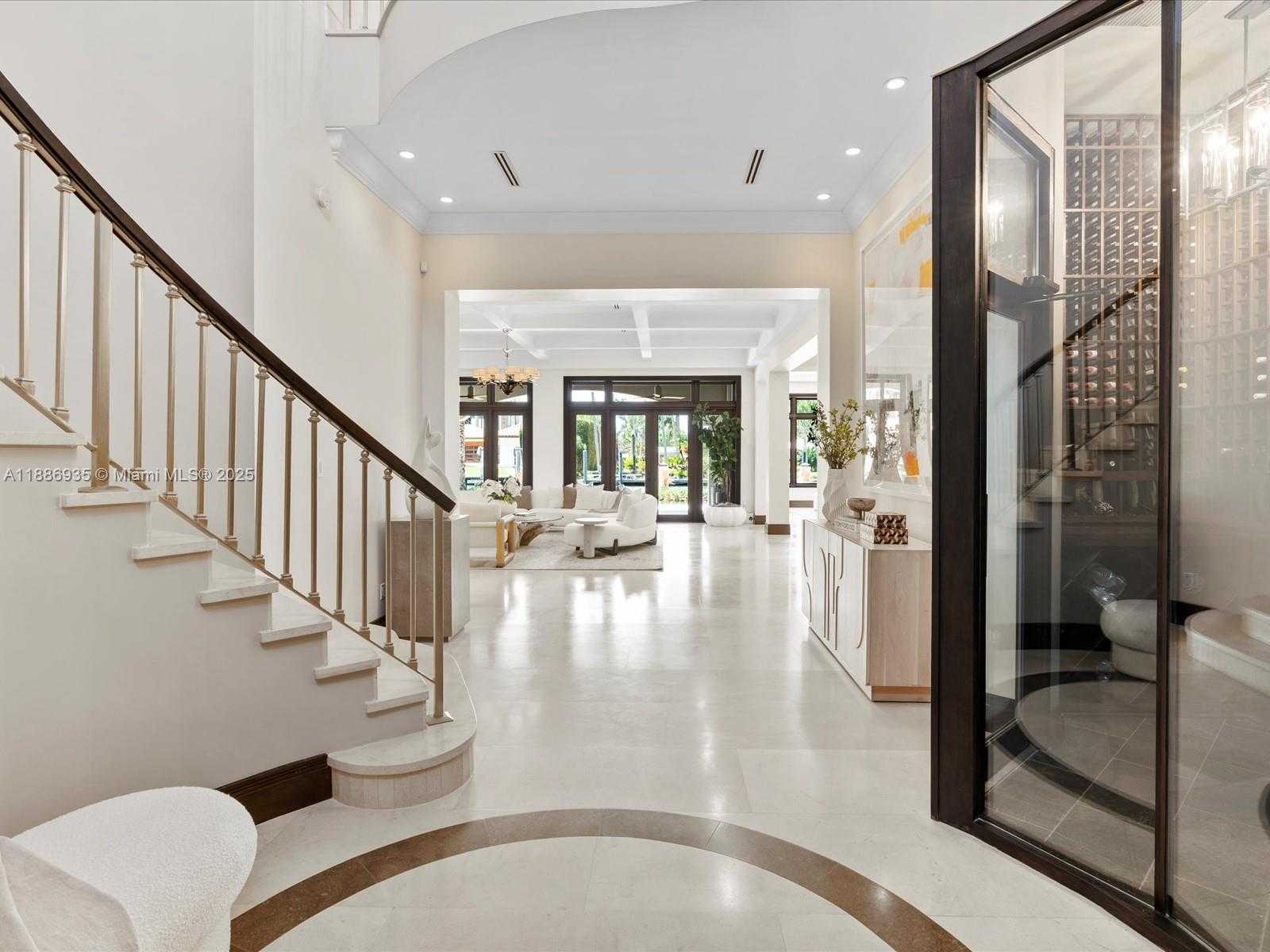Small Image of 821 SOLAR ISLE DR, Fort Lauderdale Number 17