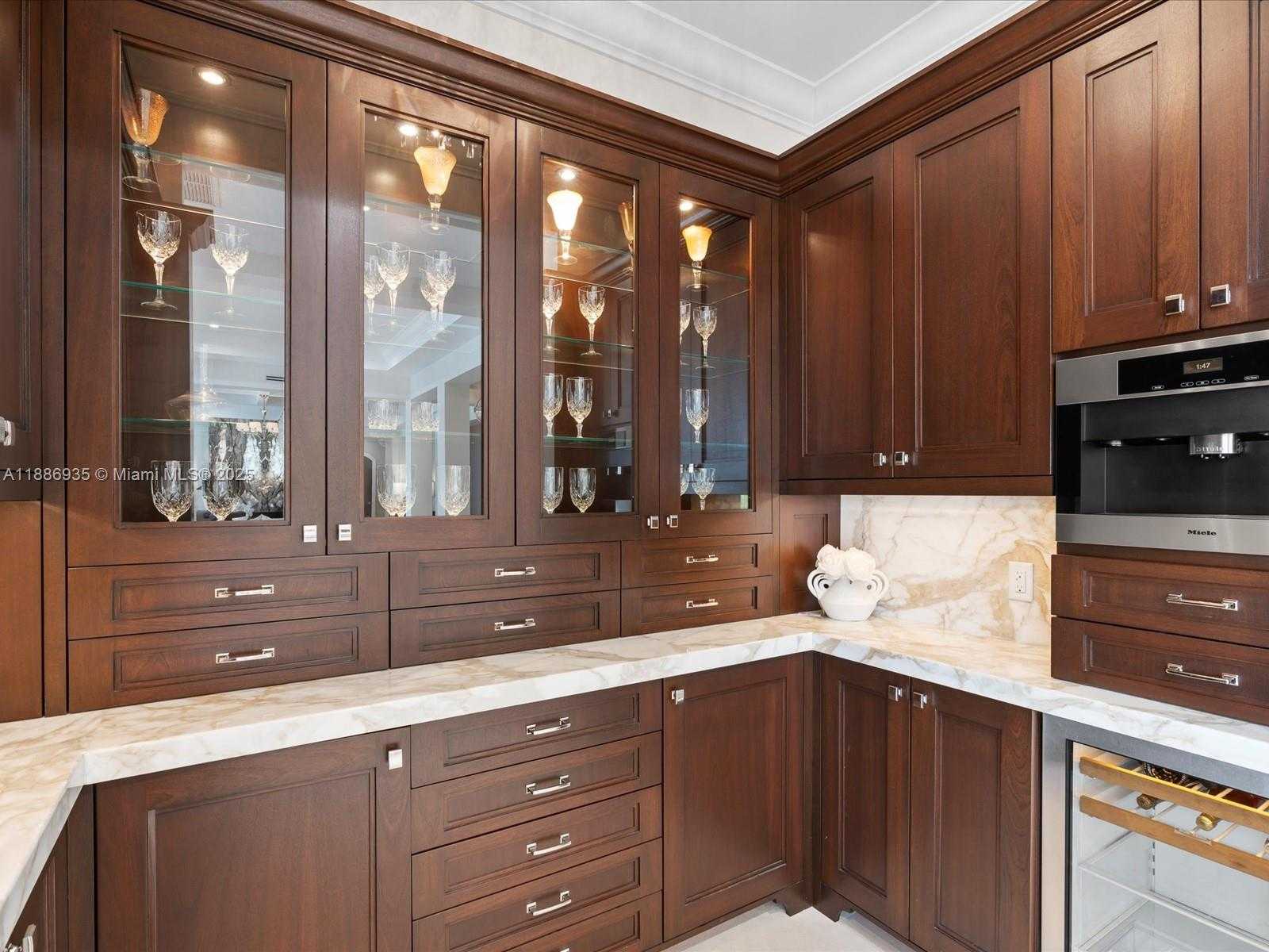 Small Image of 821 SOLAR ISLE DR, Fort Lauderdale Number 40