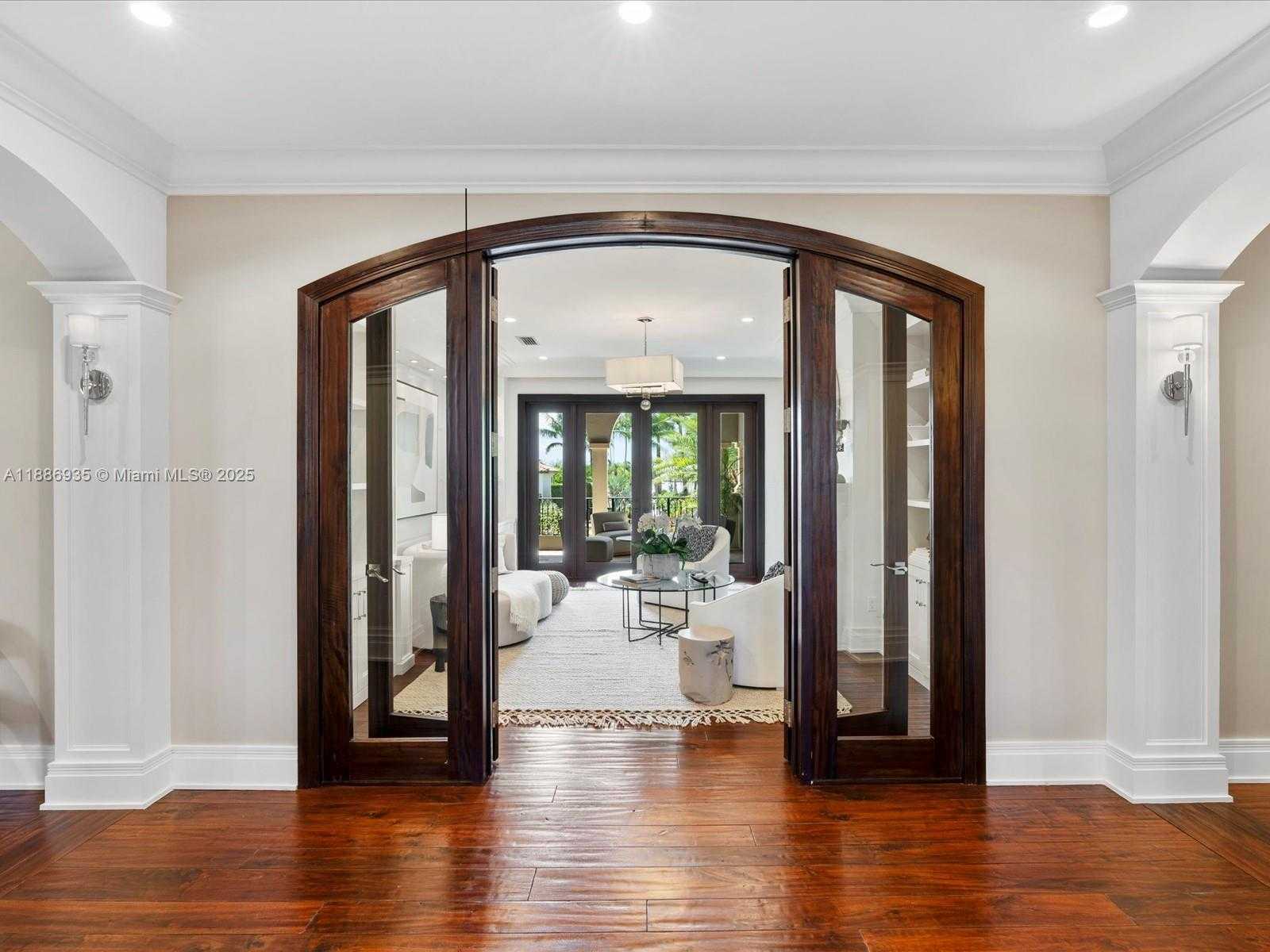 Small Image of 821 SOLAR ISLE DR, Fort Lauderdale Number 47
