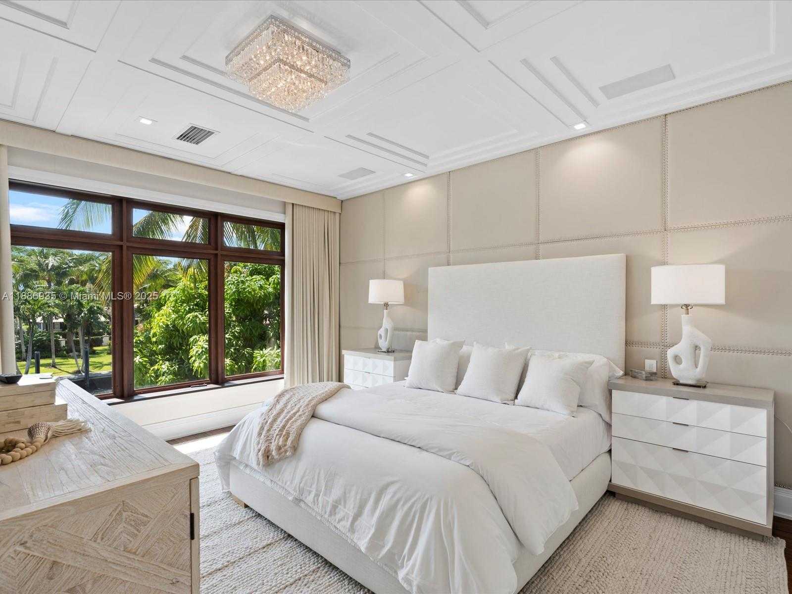 Small Image of 821 SOLAR ISLE DR, Fort Lauderdale Number 56