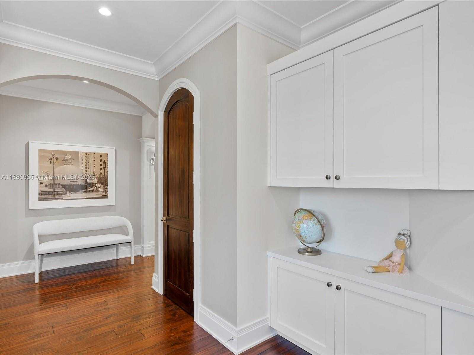 Small Image of 821 SOLAR ISLE DR, Fort Lauderdale Number 66