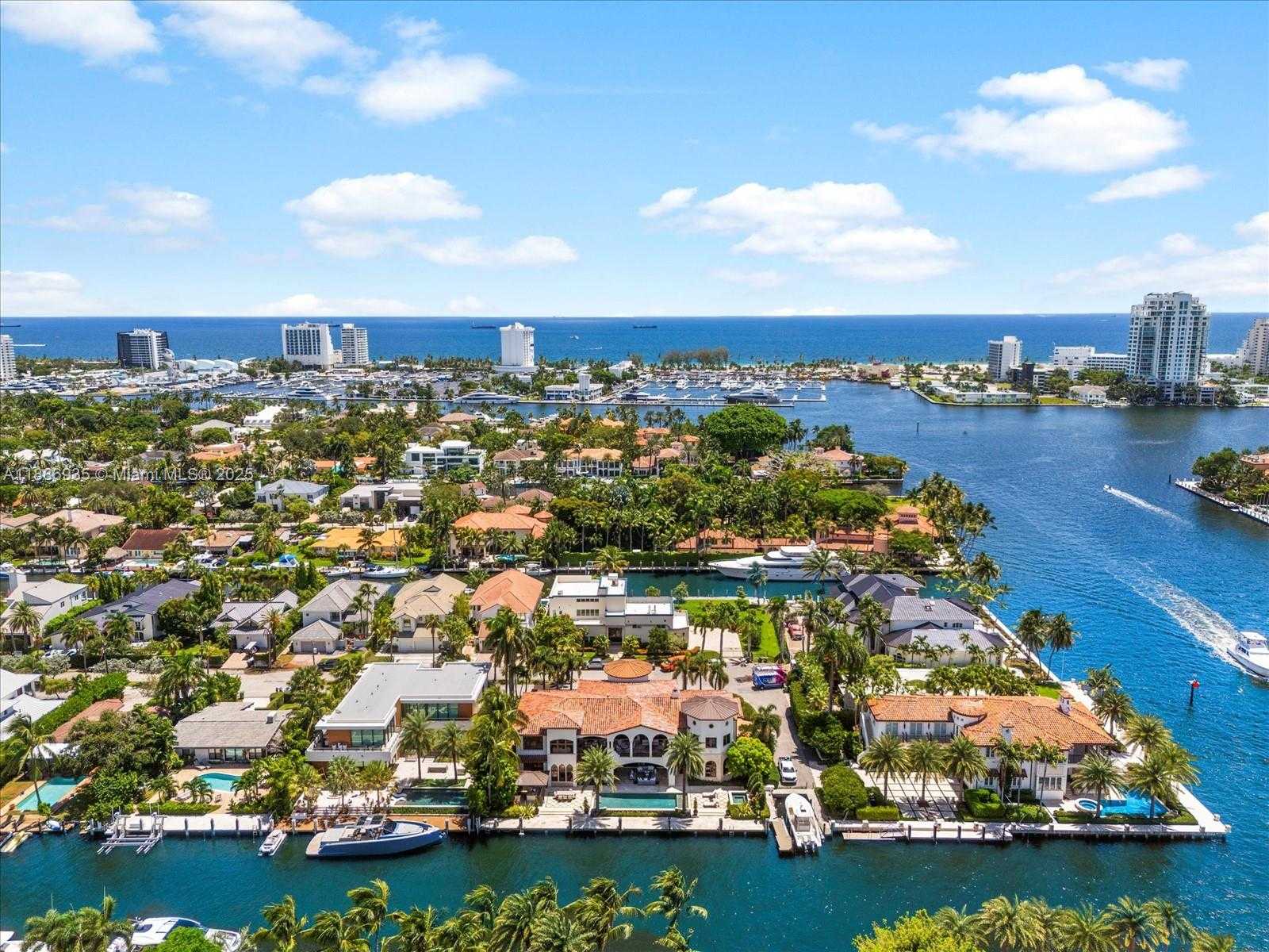 Small Image of 821 SOLAR ISLE DR, Fort Lauderdale Number 8