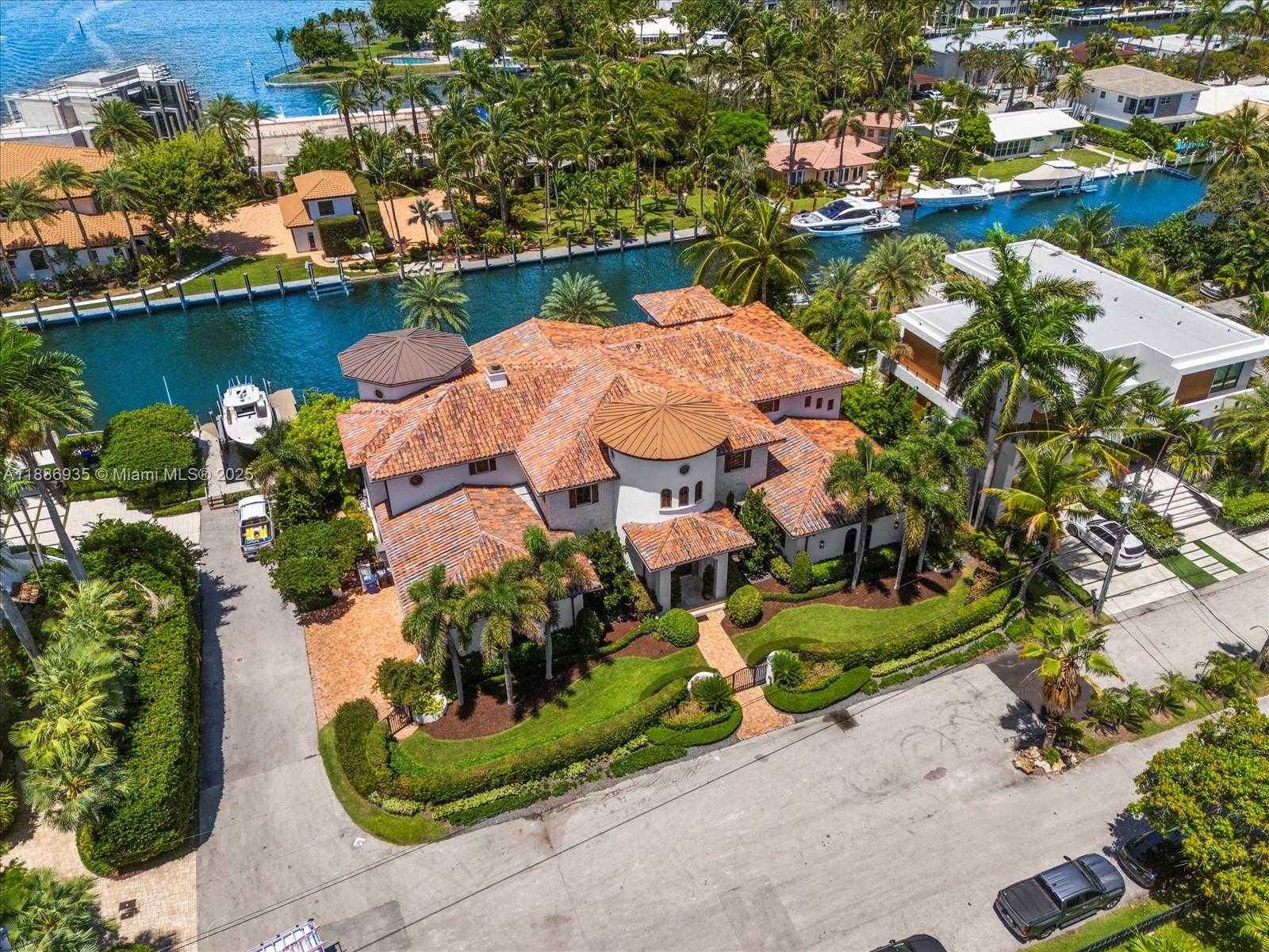 Small Image of 821 SOLAR ISLE DR, Fort Lauderdale Number 81