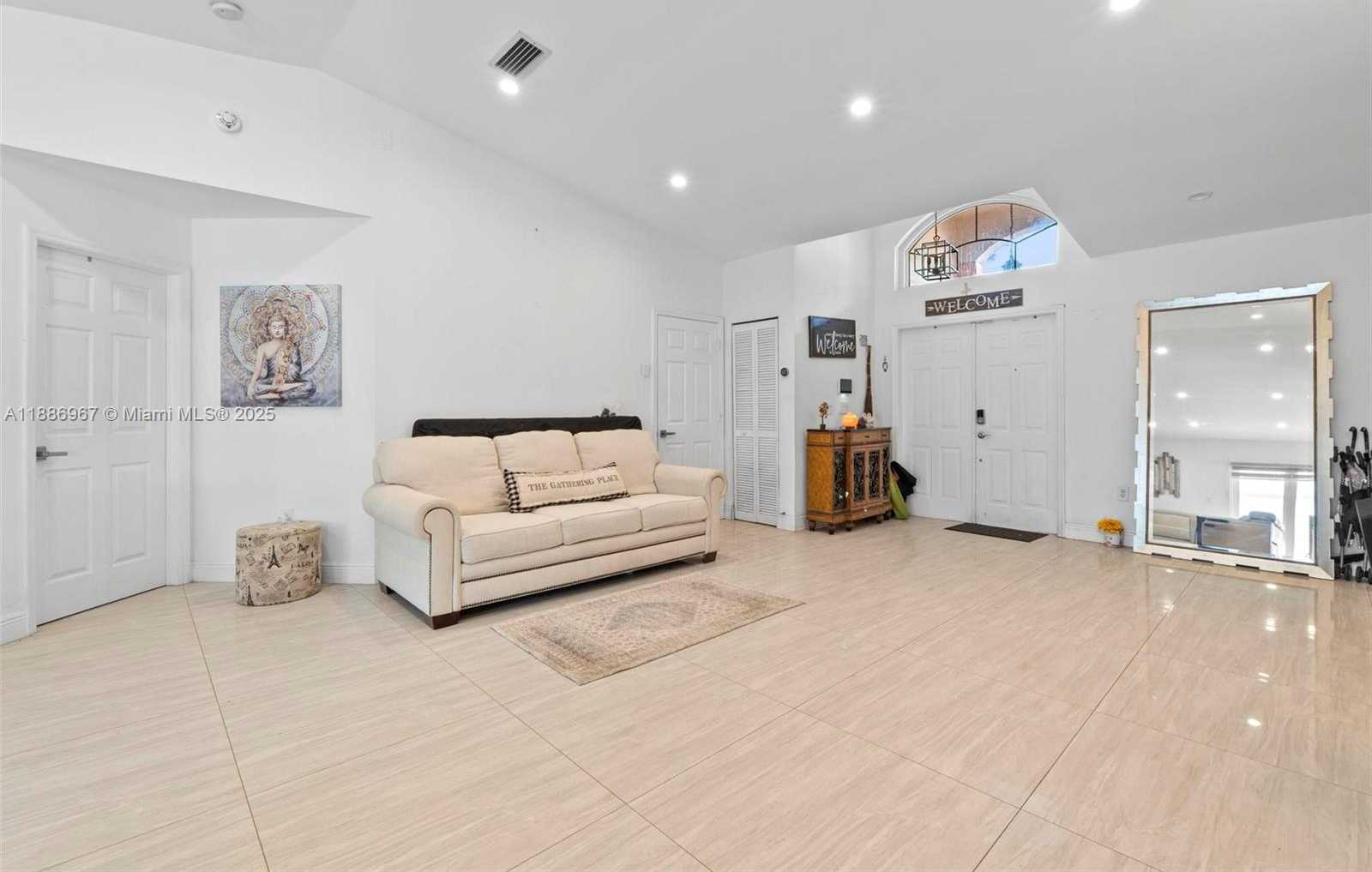 Small Image of 16898 CRESTVIEW LN, Weston Number 24