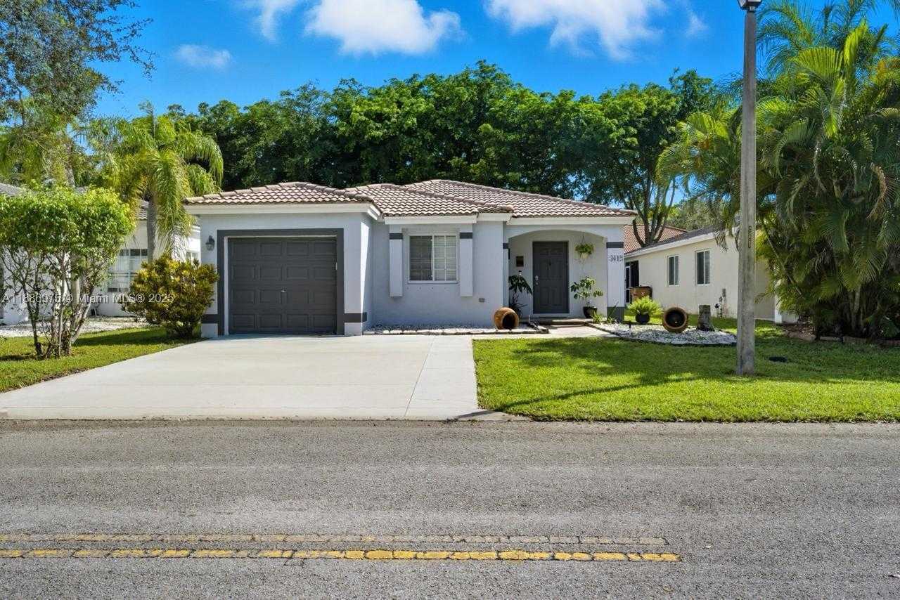 Small Image of 4642 SOUTH WEST 12TH CT, Deerfield Beach Number 26