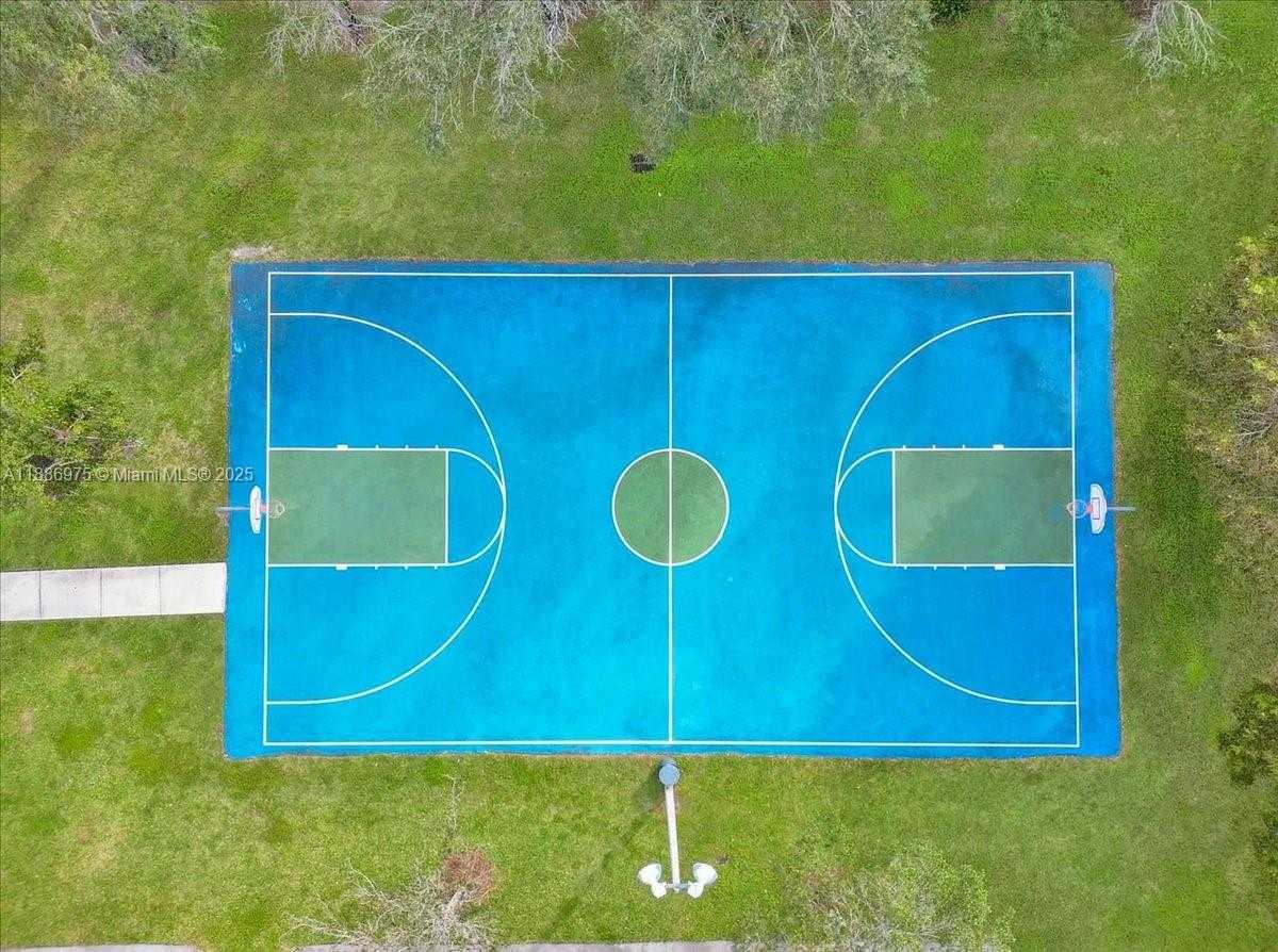 Small Image of 4642 SOUTH WEST 12TH CT, Deerfield Beach Number 34