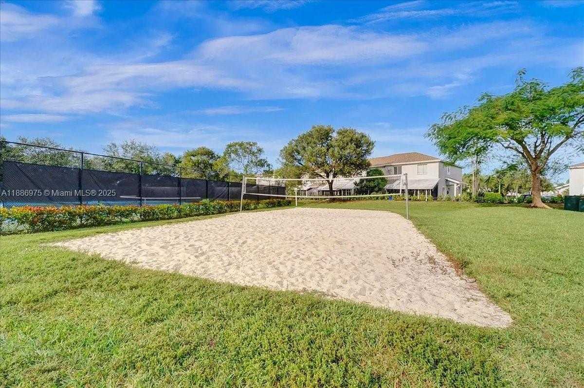 Small Image of 4642 SOUTH WEST 12TH CT, Deerfield Beach Number 37