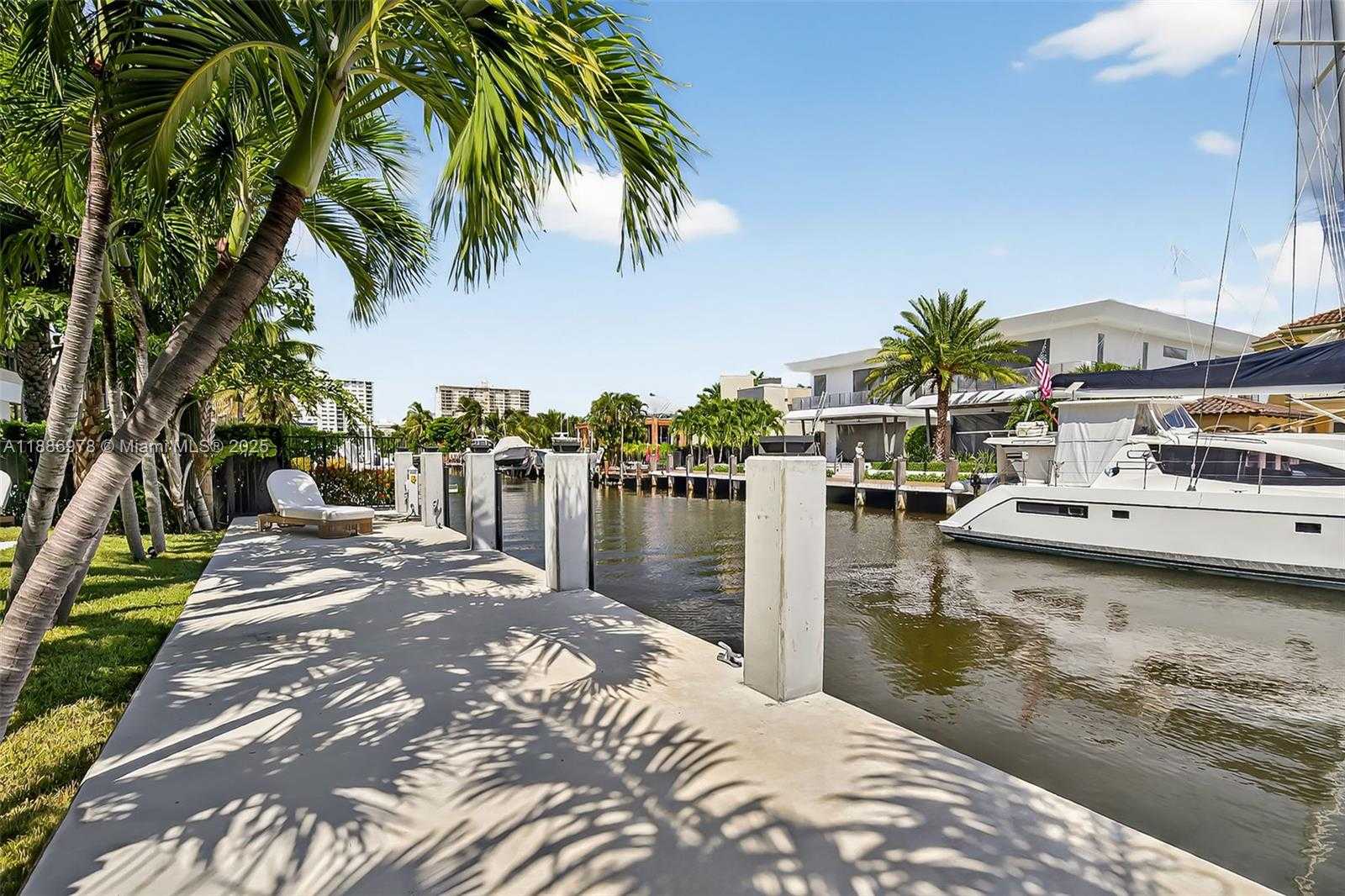 Small Image of 620 SOLAR ISLE DR, Fort Lauderdale Number 16