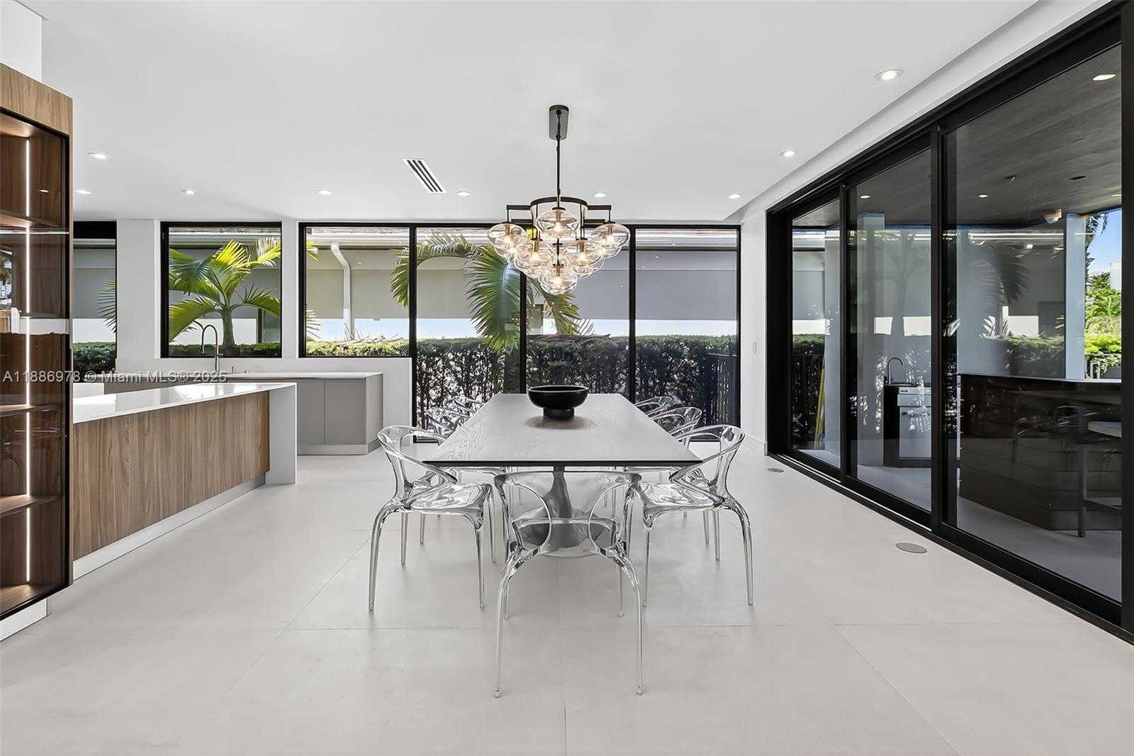 Small Image of 620 SOLAR ISLE DR, Fort Lauderdale Number 29