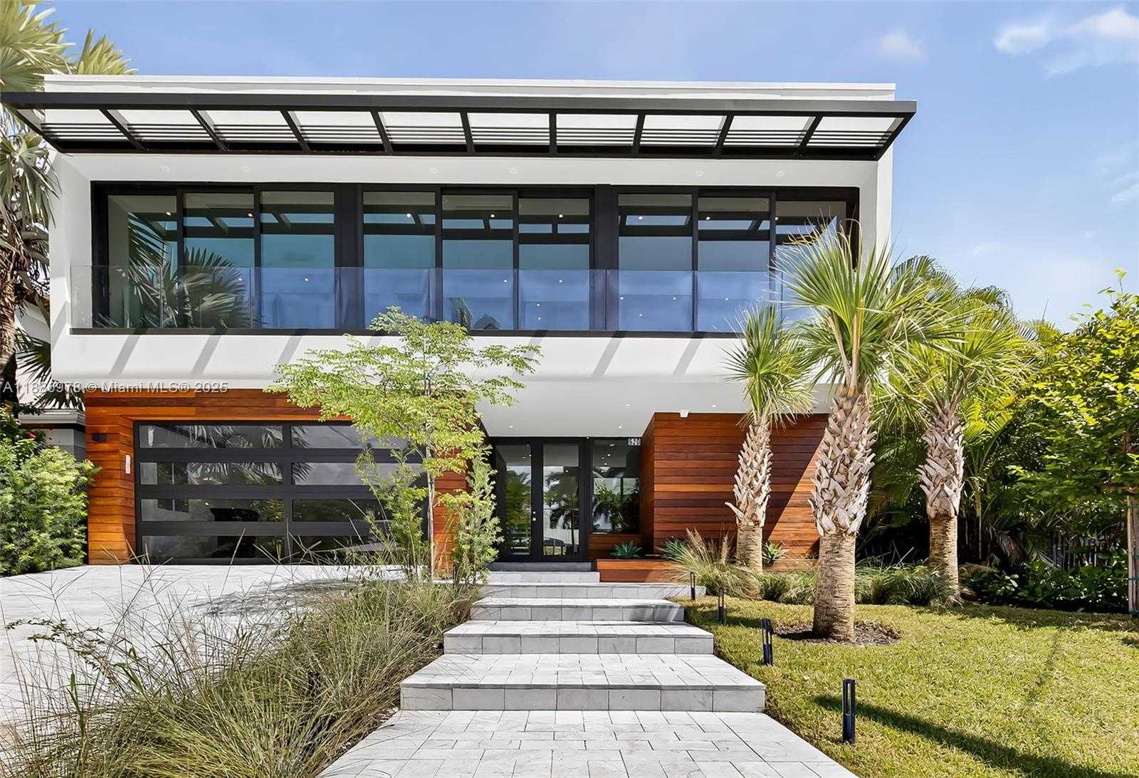 Small Image of 620 SOLAR ISLE DR, Fort Lauderdale Number 7