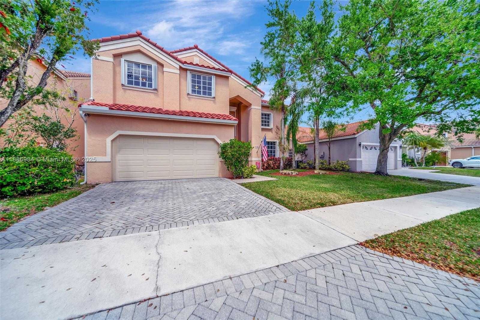 Small Image of 126 CAMERON CT, Weston Number 12