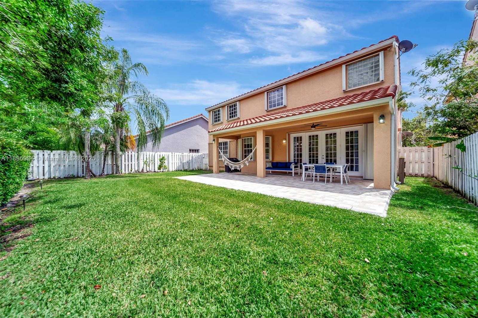 Small Image of 126 CAMERON CT, Weston Number 18