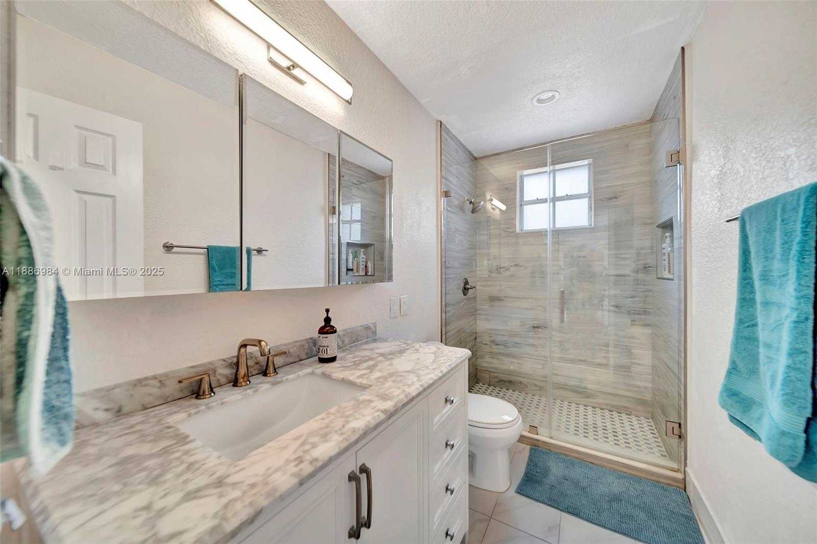 Small Image of 126 CAMERON CT, Weston Number 46