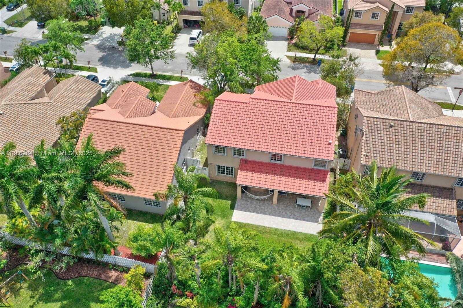 Small Image of 126 CAMERON CT, Weston Number 9