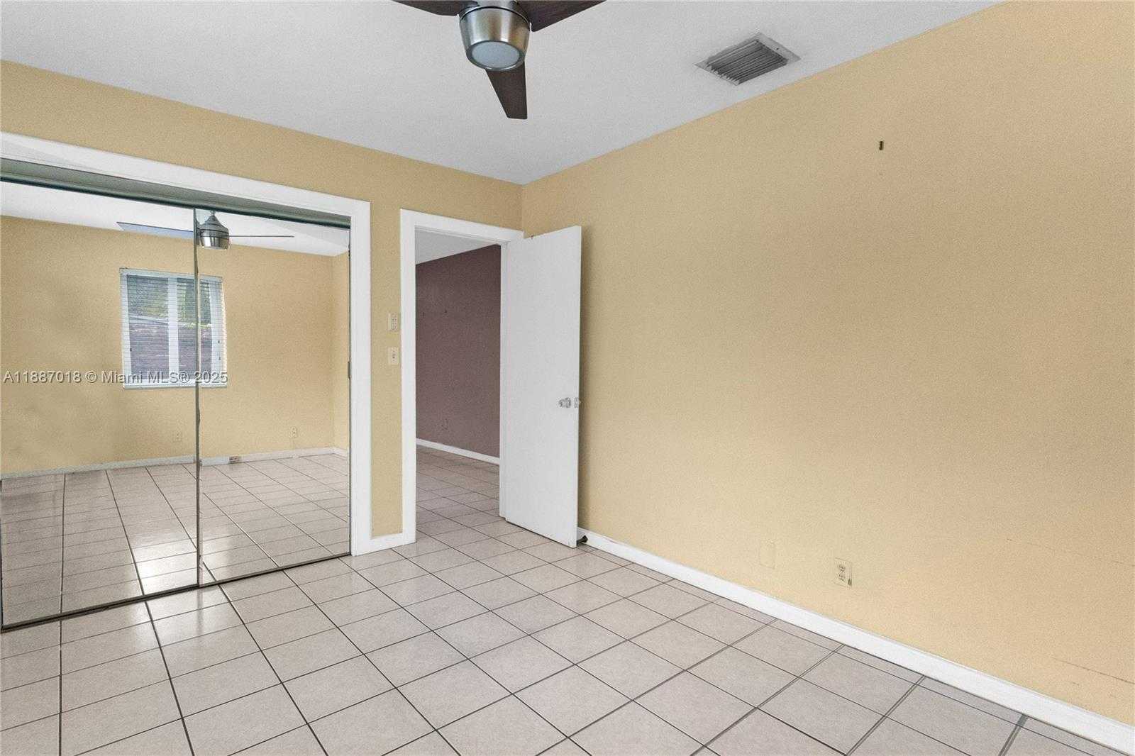 Small Image of 404 NORTH EAST 24TH AVE, Pompano Beach Number 19