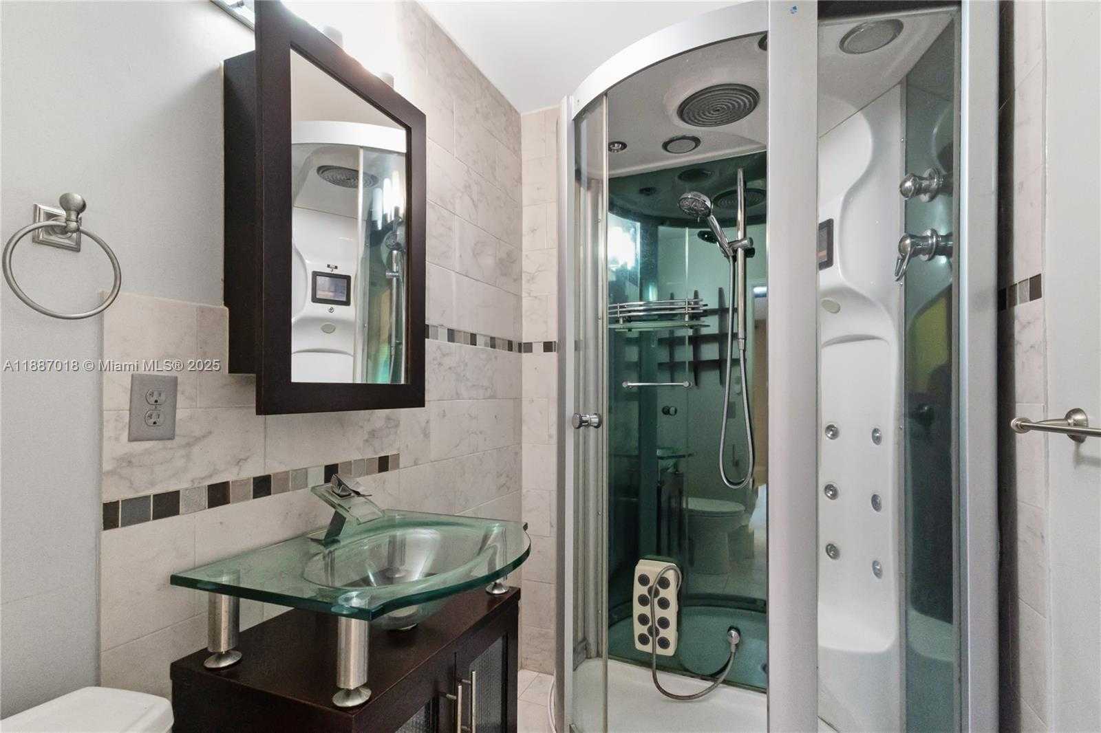 Small Image of 404 NORTH EAST 24TH AVE, Pompano Beach Number 23