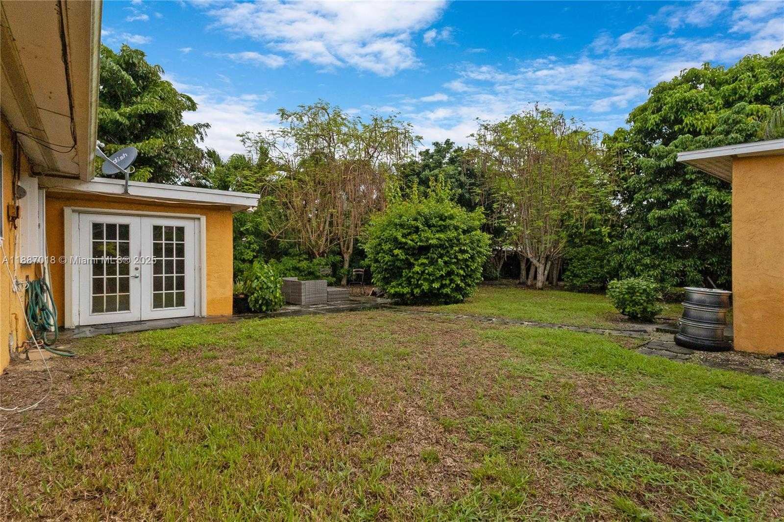 Small Image of 404 NORTH EAST 24TH AVE, Pompano Beach Number 34