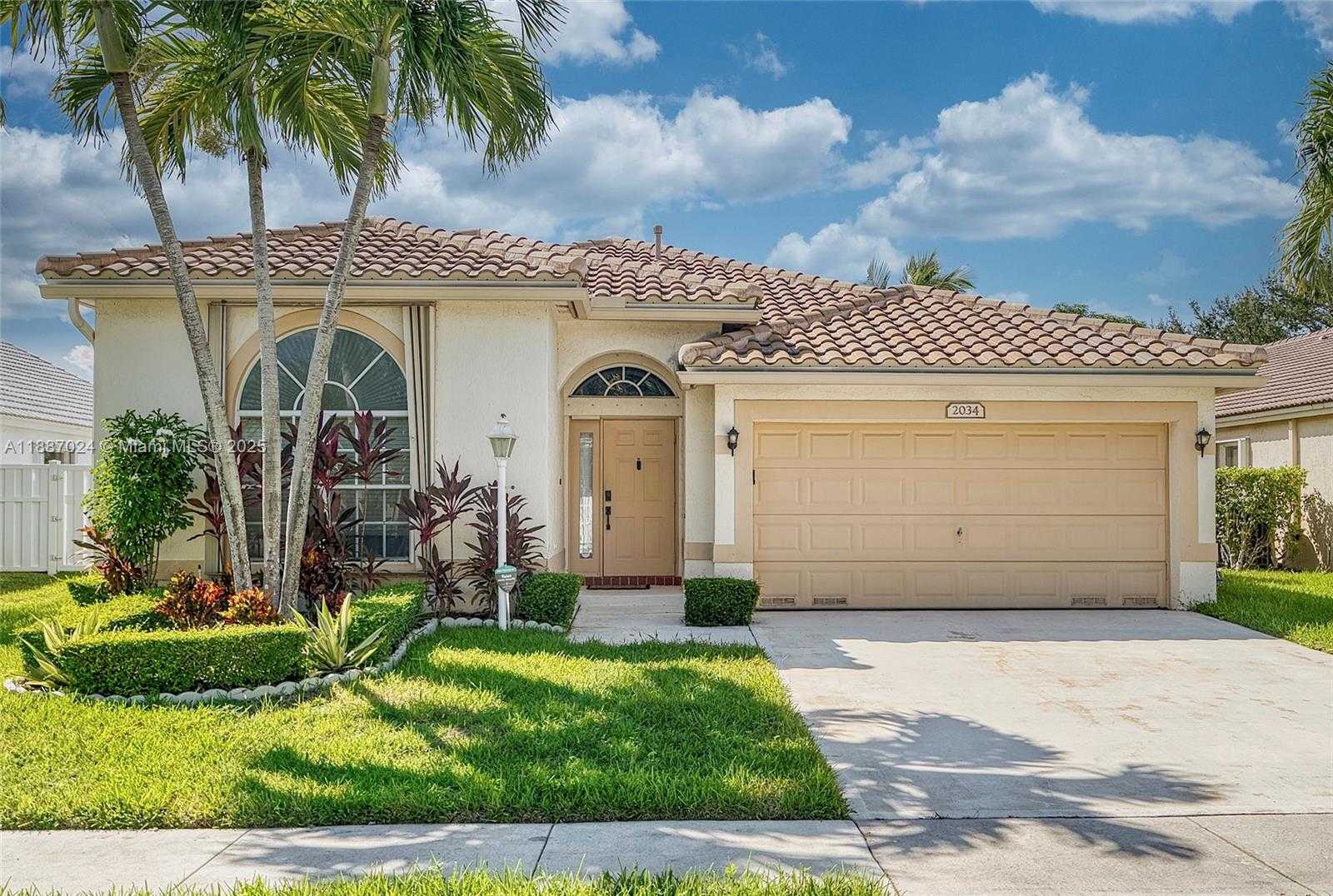 Small Image of 2034 NORTH WEST 145TH AVE, Pembroke Pines Number 2