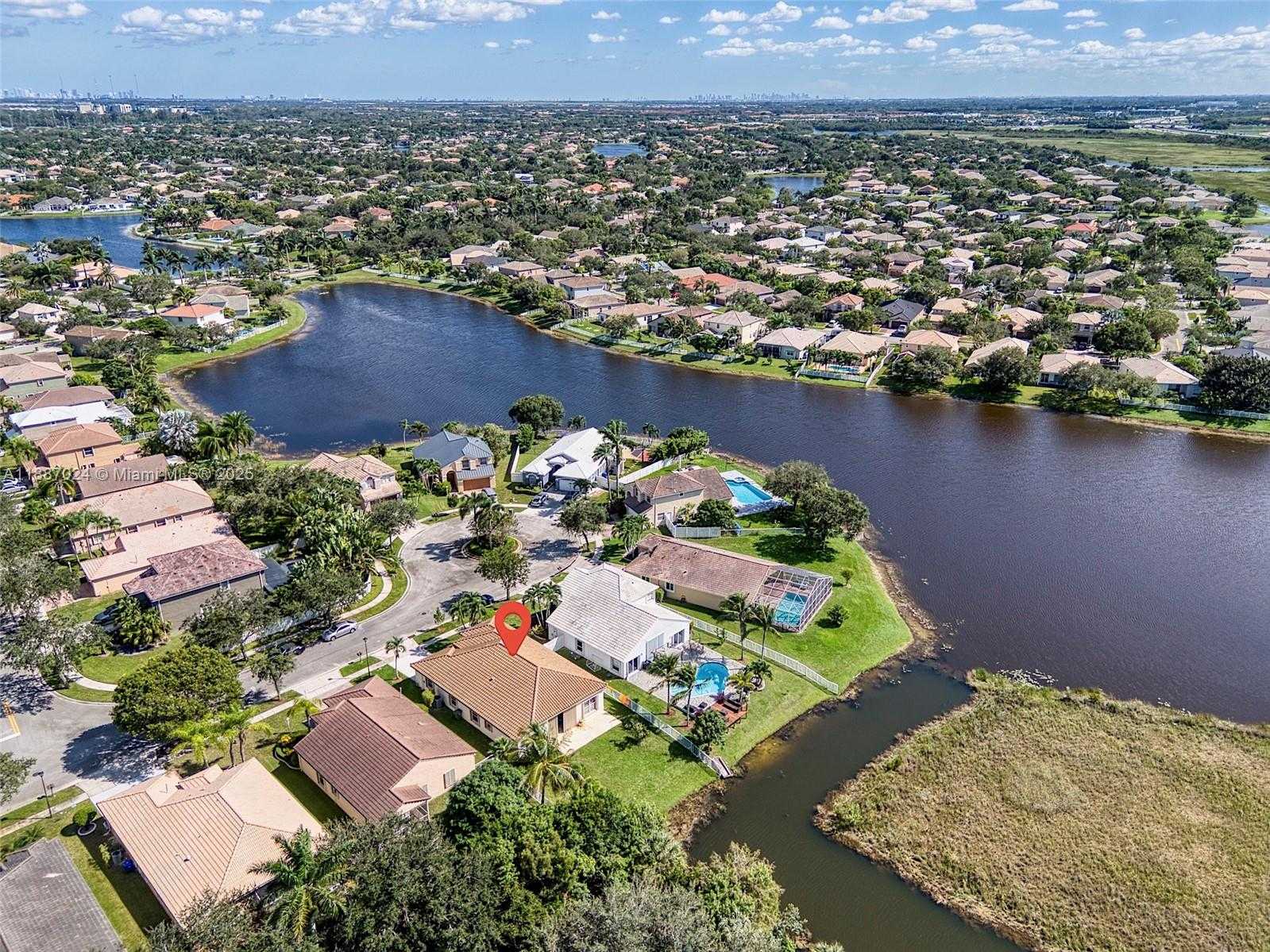 Small Image of 2034 NORTH WEST 145TH AVE, Pembroke Pines Number 3