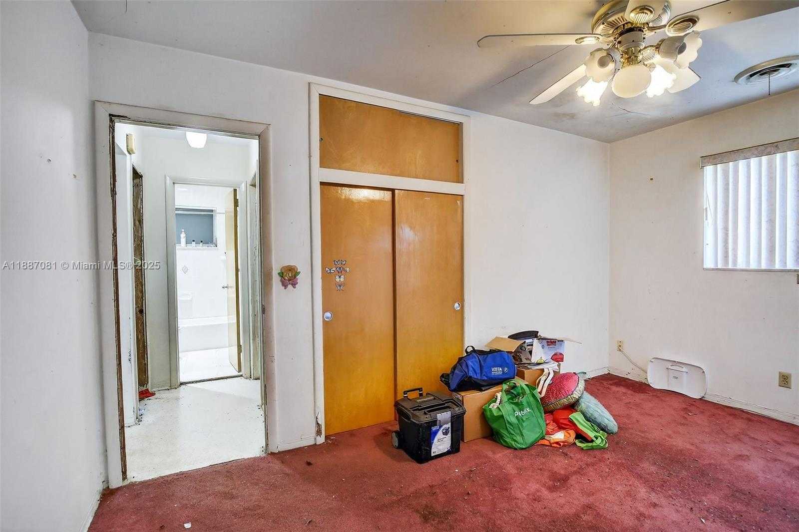 Small Image of 4315 WEST PARK RD, Hollywood Number 15