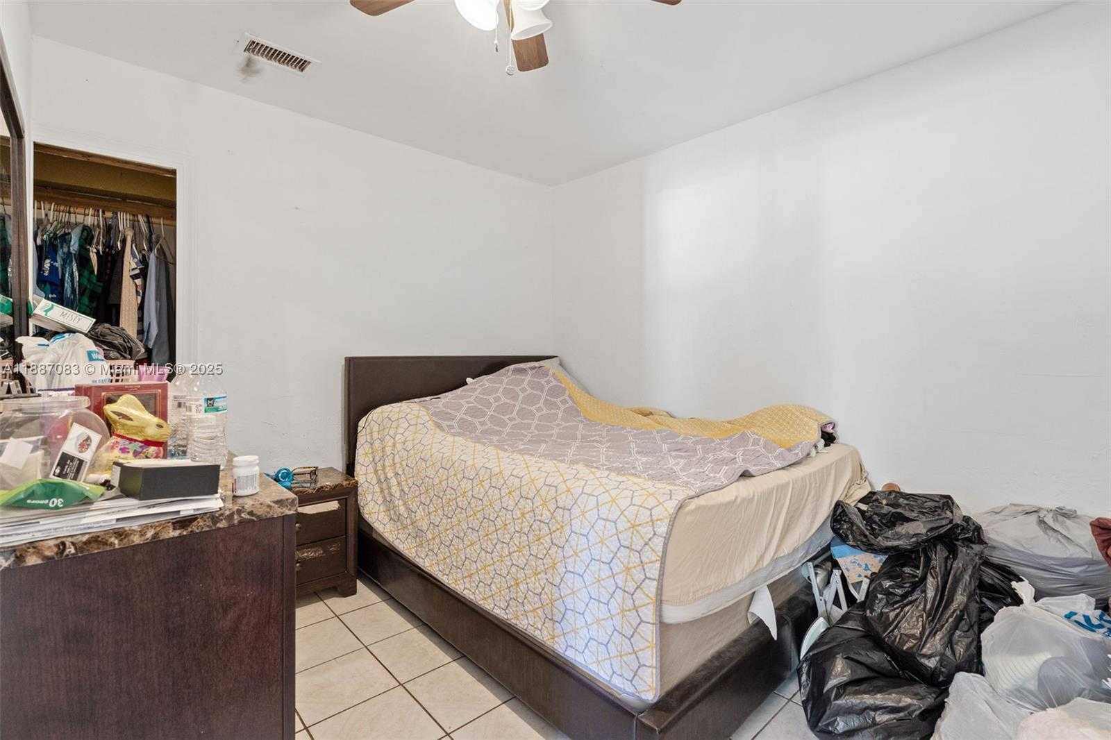 Small Image of 6045 DAWSON ST, Hollywood Number 13