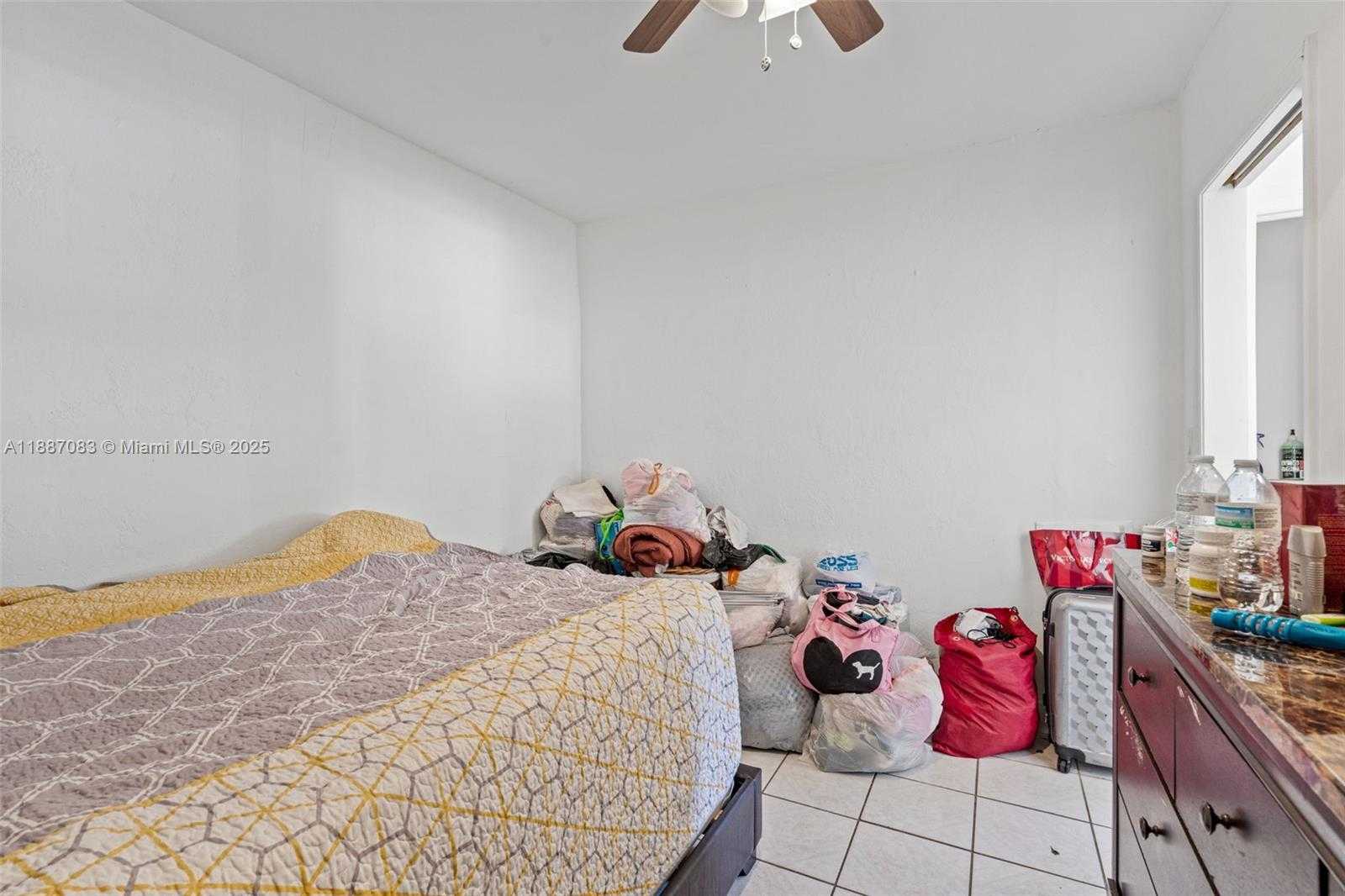 Small Image of 6045 DAWSON ST, Hollywood Number 14