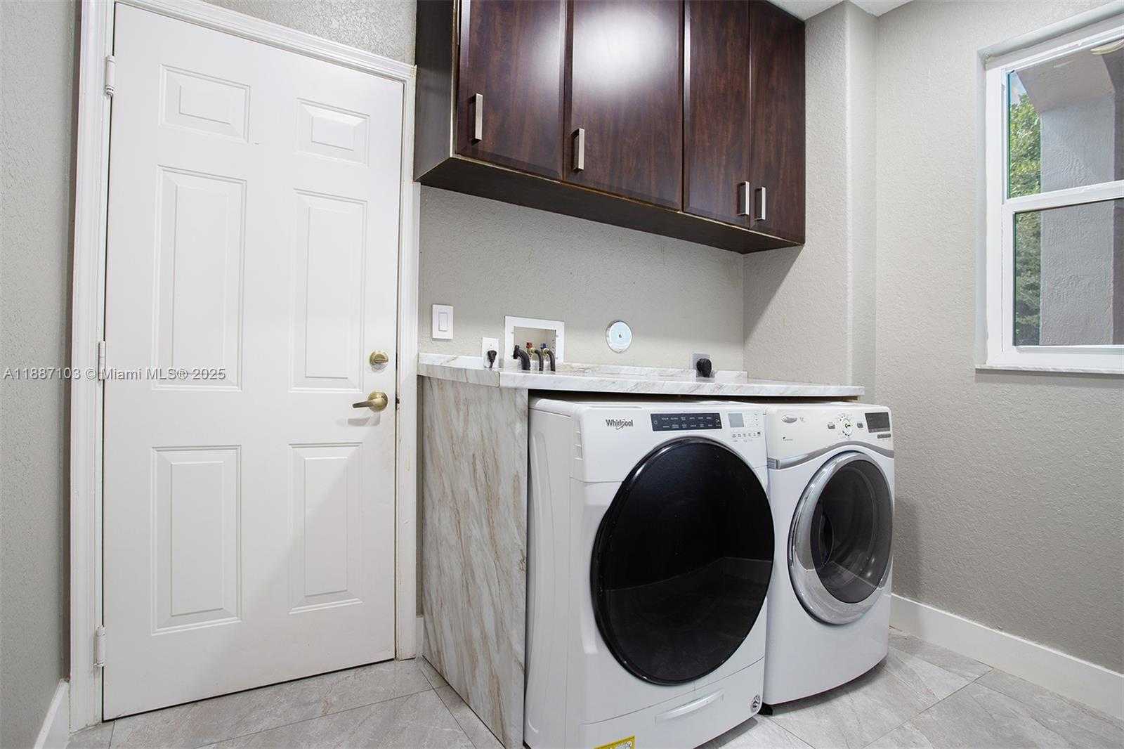 Small Image of 2960 SOUTH WEST 190TH AVE, Miramar Number 18