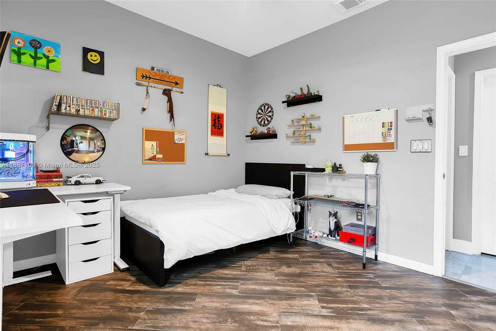Small Image of 2960 SOUTH WEST 190TH AVE, Miramar Number 19