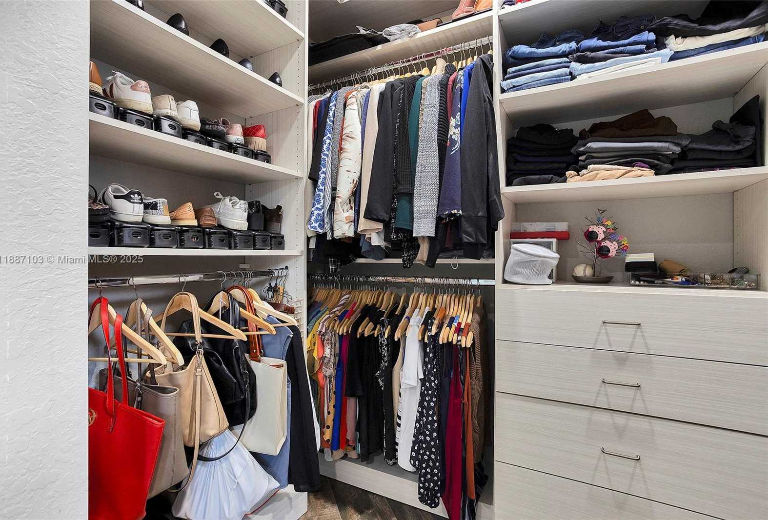 Small Image of 2960 SOUTH WEST 190TH AVE, Miramar Number 26