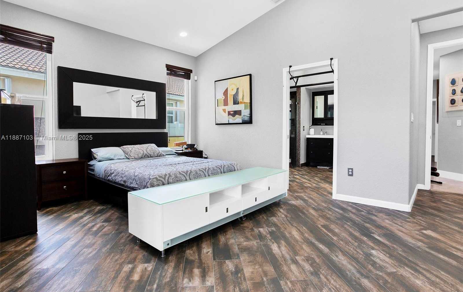 Small Image of 2960 SOUTH WEST 190TH AVE, Miramar Number 27