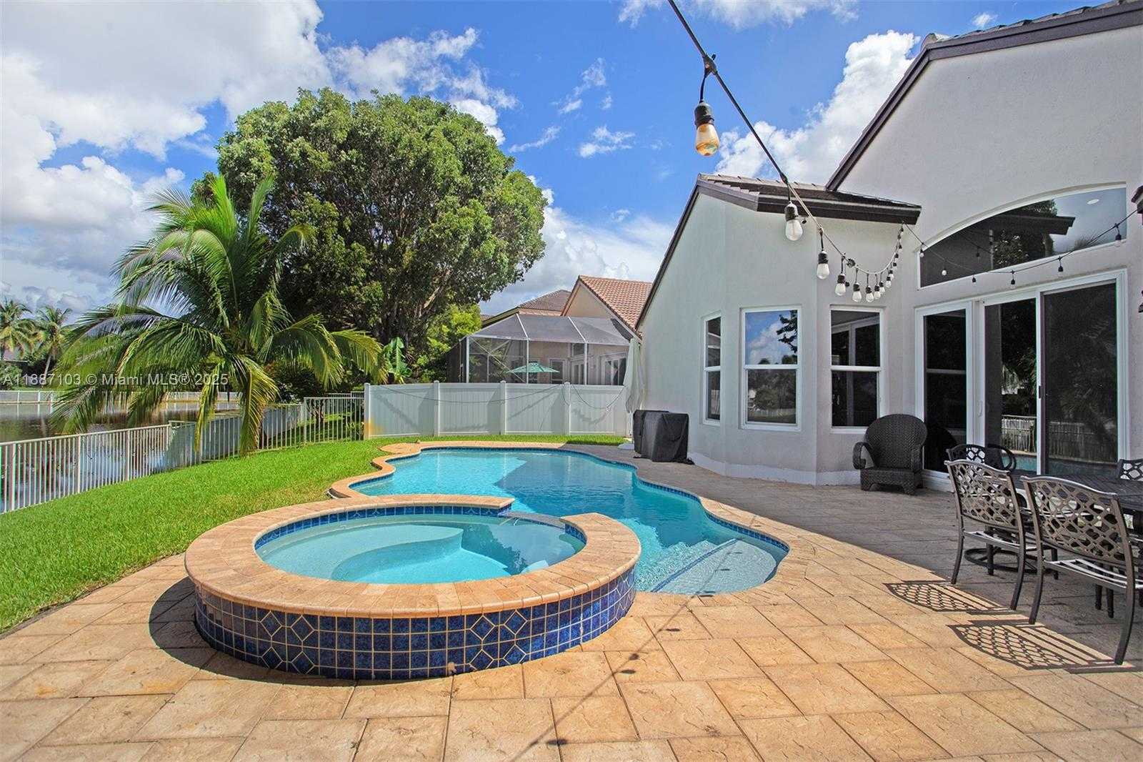 Small Image of 2960 SOUTH WEST 190TH AVE, Miramar Number 32