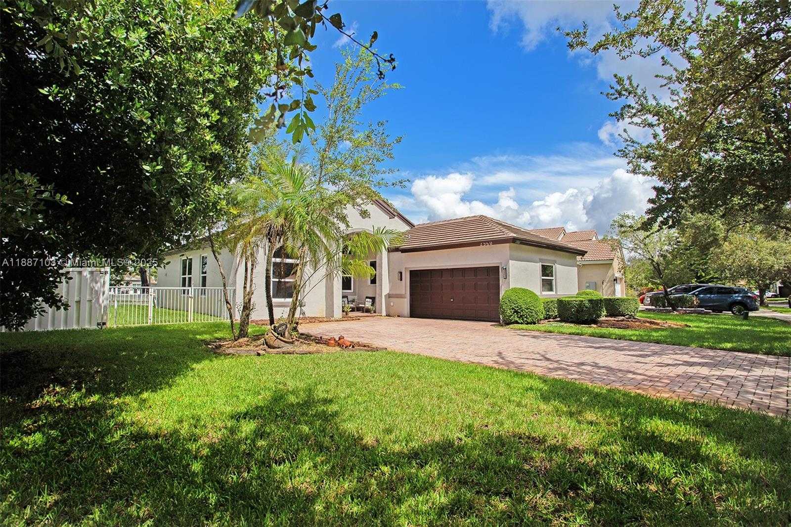 Small Image of 2960 SOUTH WEST 190TH AVE, Miramar Number 36