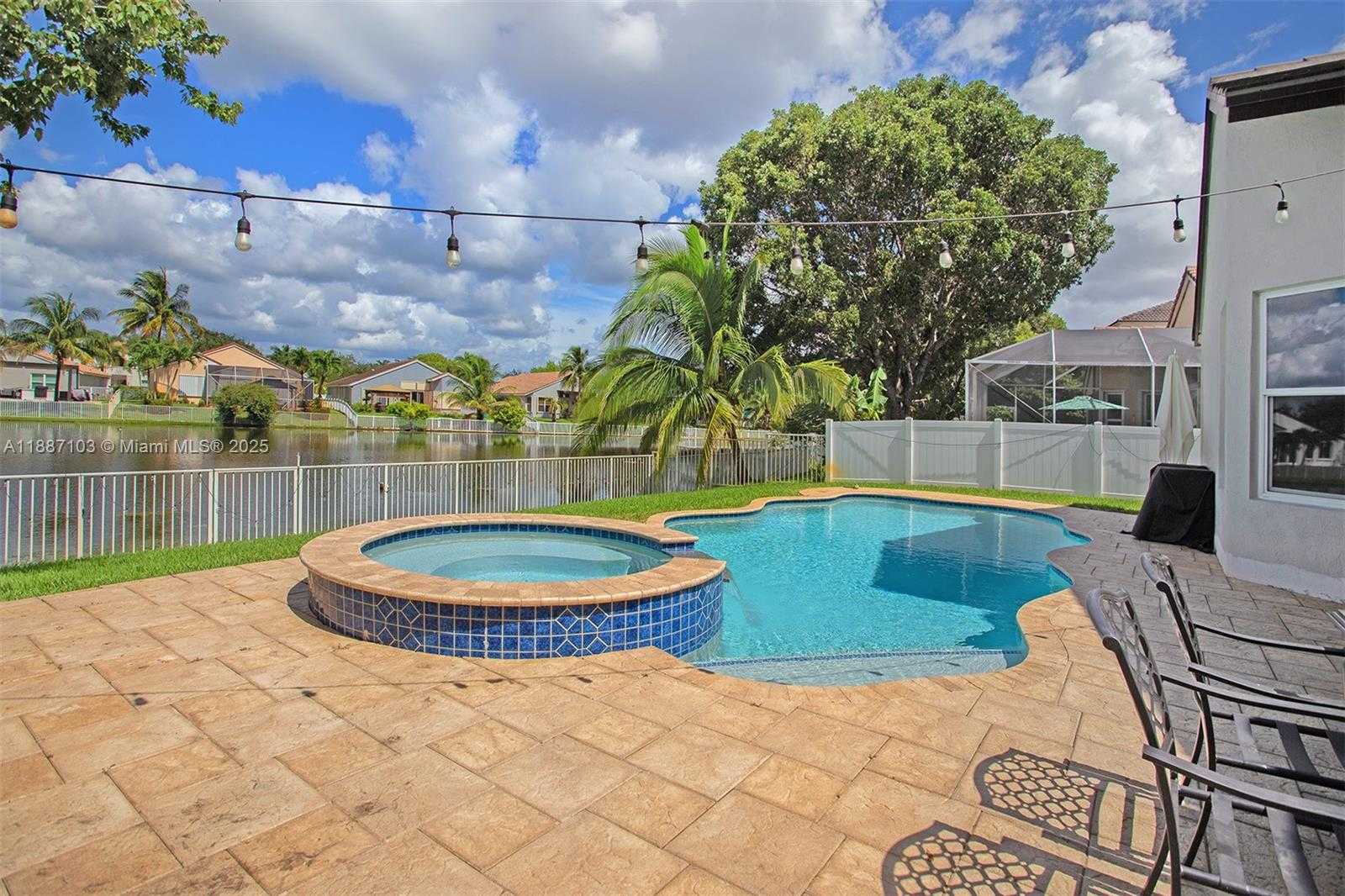 Small Image of 2960 SOUTH WEST 190TH AVE, Miramar Number 37