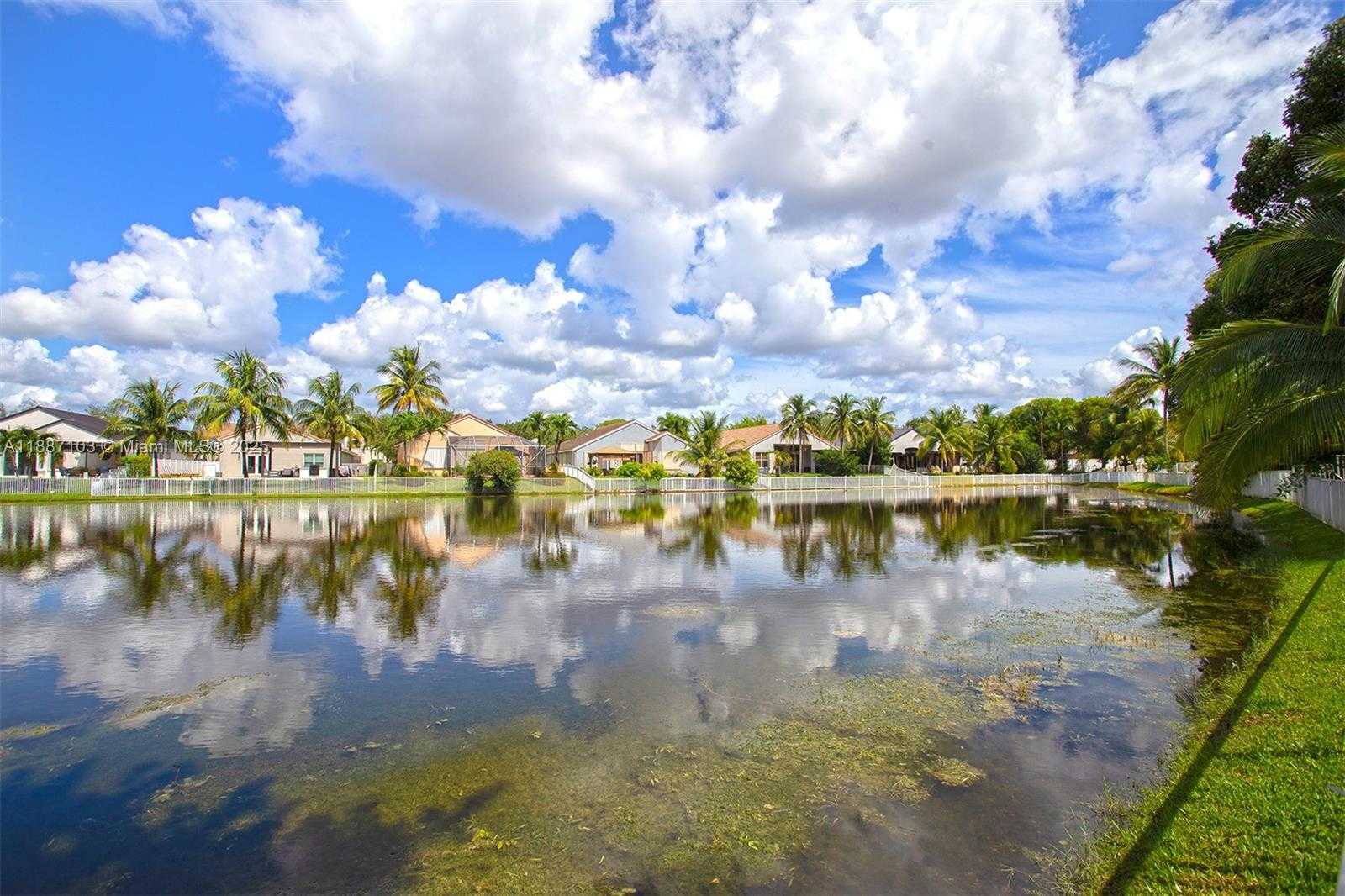 Small Image of 2960 SOUTH WEST 190TH AVE, Miramar Number 48